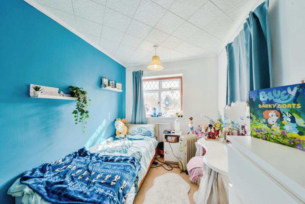 Additional image 10 of Orchard Drive, St. Albans, AL2