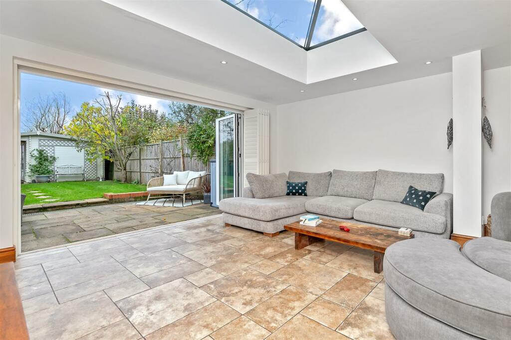 Additional image 8 of Bower Heath, Harpenden