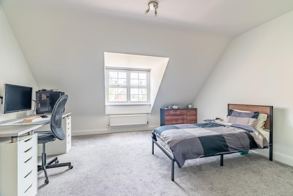 Additional image 12 of Azalea Close, Napsbury Park, St. Albans, Hertfordshire, AL2