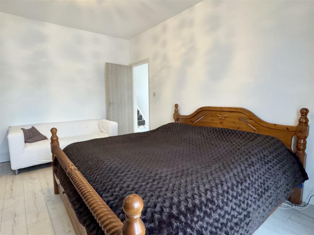 Additional image 16 of Wheelwright Road, Erdington, Birmingham