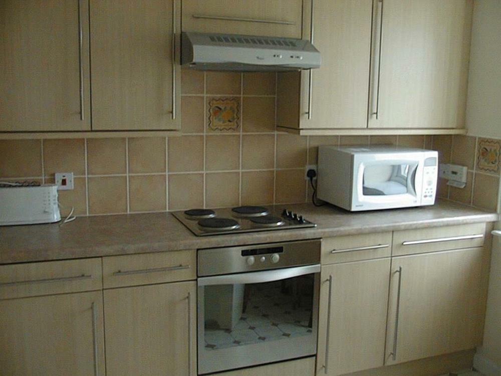 Additional image 2 of 98 Fonthill Avenue, Top Floor Flat, AB11 6TG