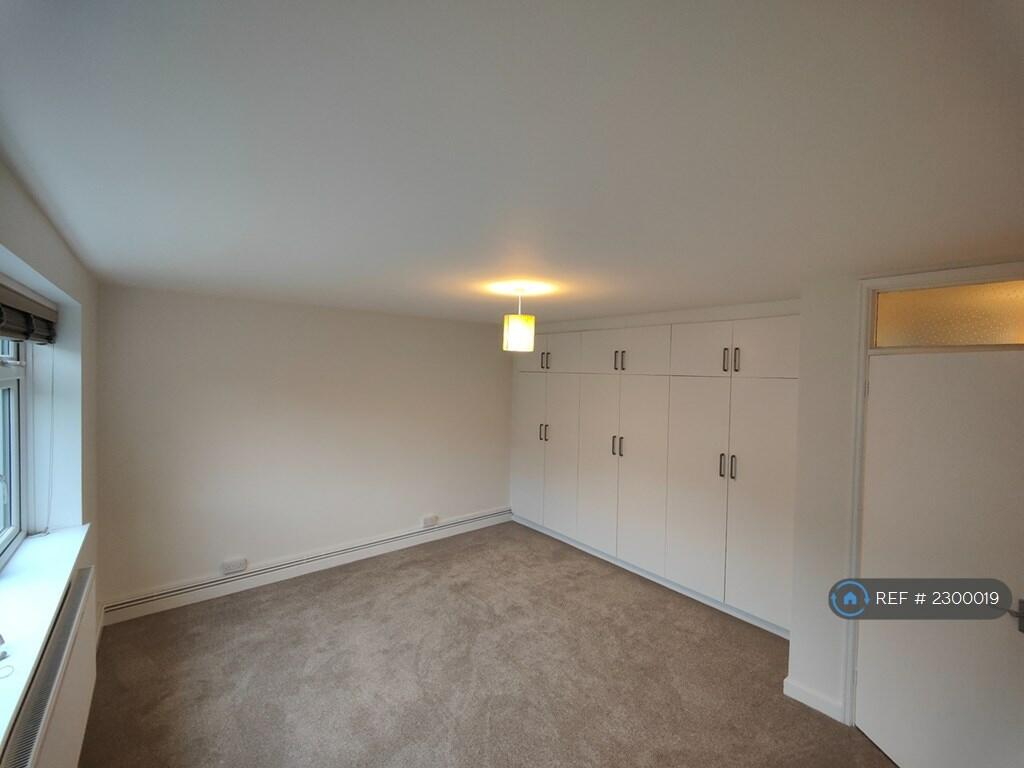 Additional image 13 of Charmouth Court, St. Albans, AL1