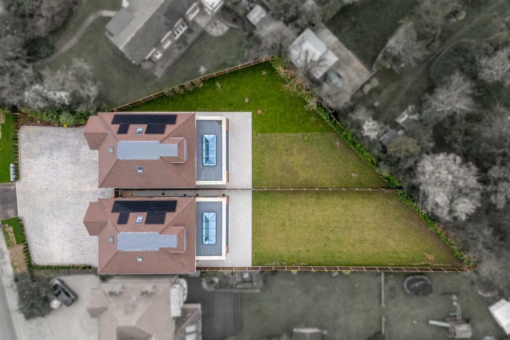 Additional image 47 of Sandridgebury Lane, St. Albans