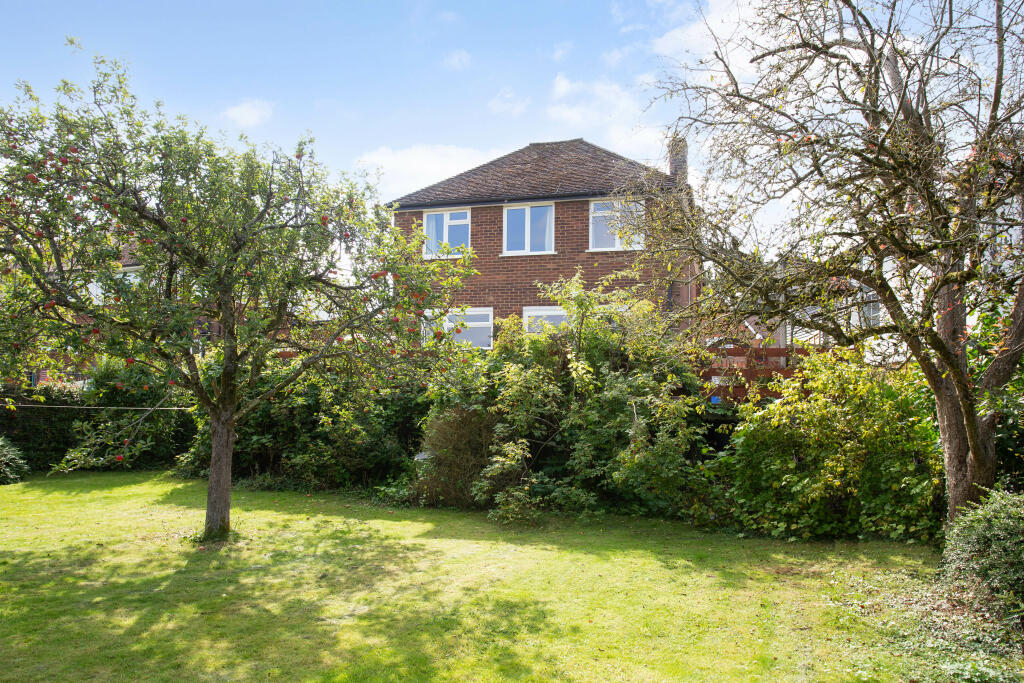 Additional image 11 of Ridge Avenue, Harpenden, AL5