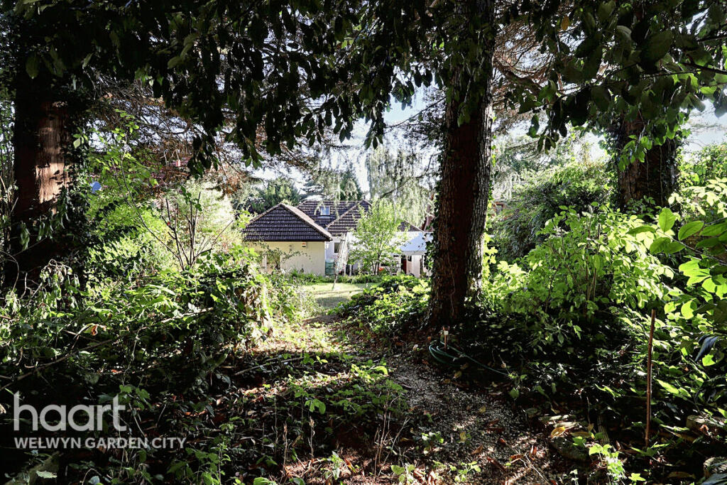 Additional image 24 of Mardley Avenue, Welwyn