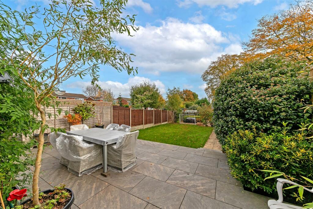 Additional image 23 of Longacres, St. Albans