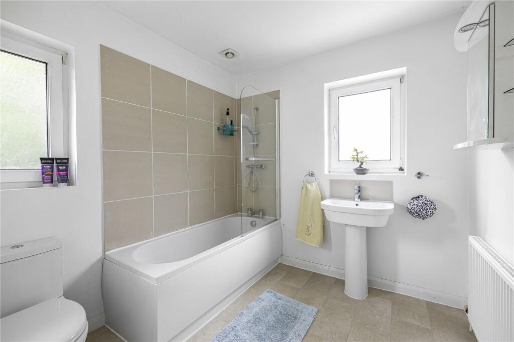 Additional image 13 of Kentish Lane, Brookmans Park, Hertfordshire, AL9