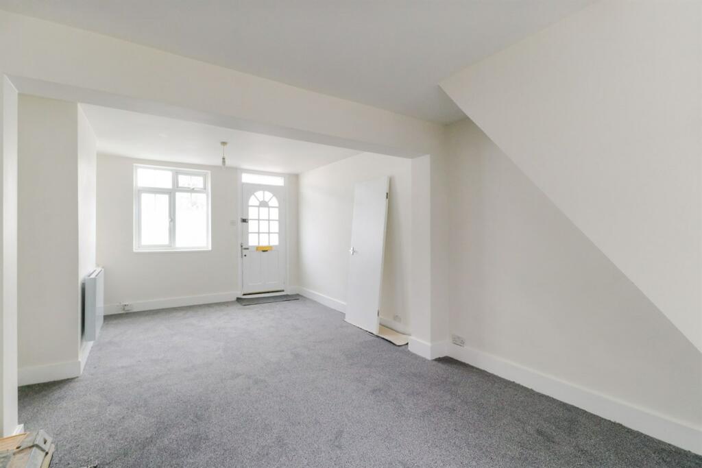 Additional image 2 of Boundary Road