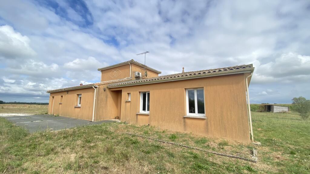 Additional image 2 of 17120 brie-sous-mortagne, France