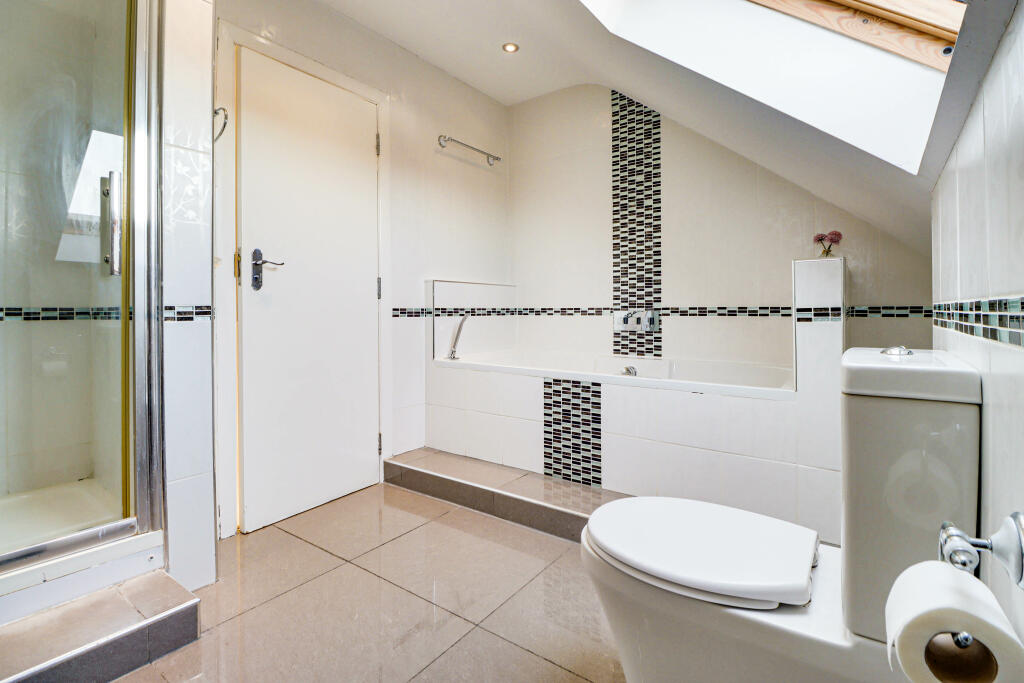 Additional image 8 of Ridge Avenue, Harpenden, Hertfordshire, AL5