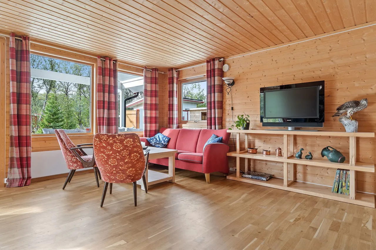 Additional image 2 of Solmyrveien 15, 9620 Kvalsund