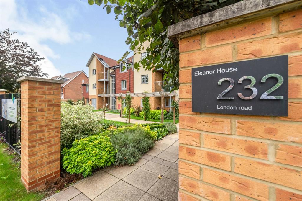 Additional image 20 of Eleanor House, 232 London Road, St Albans, Hertfordshire, AL1 1NR