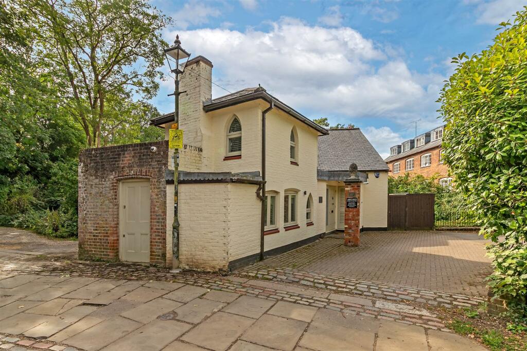 Additional image 25 of Abbey Mill Lane, St. Albans