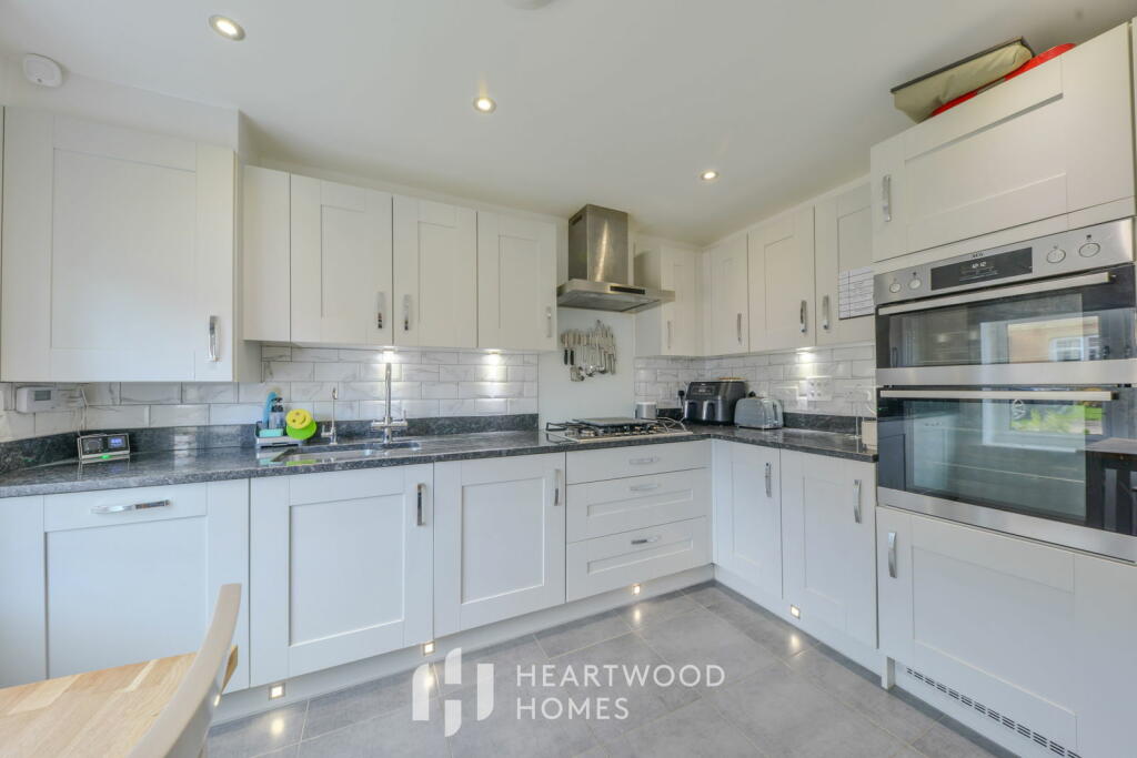 Additional image 5 of Harrier End, St Albans, Hertfordshire, AL4 0LD