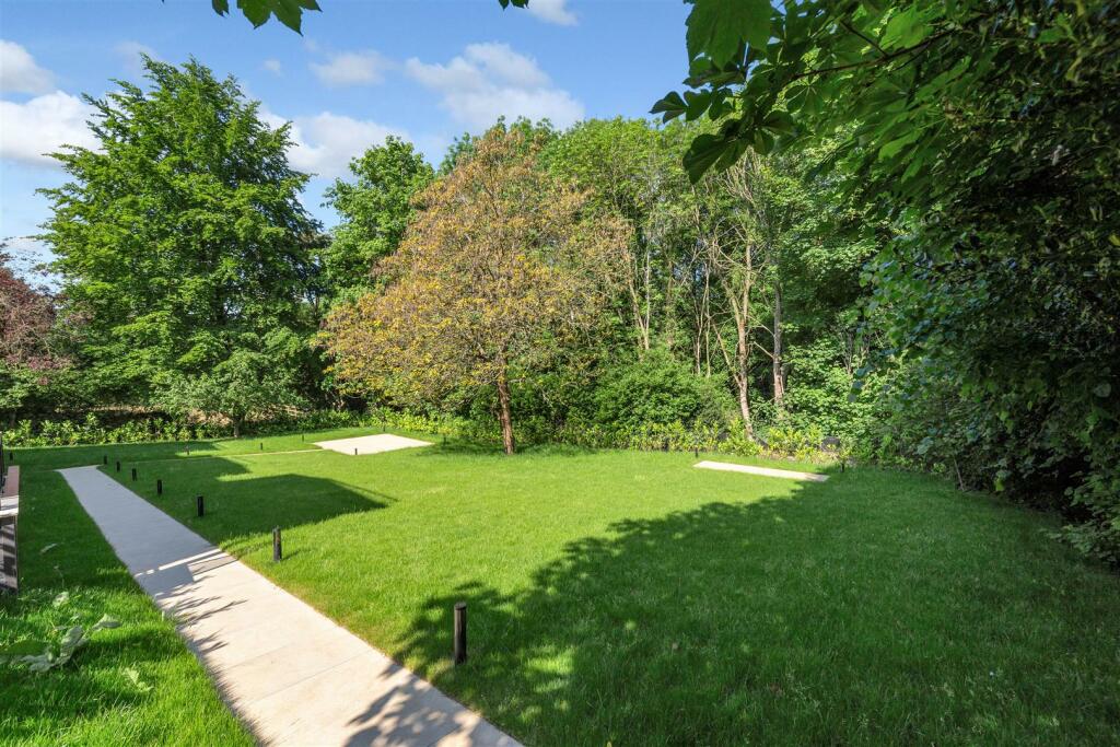 Additional image 19 of New Road, Welwyn