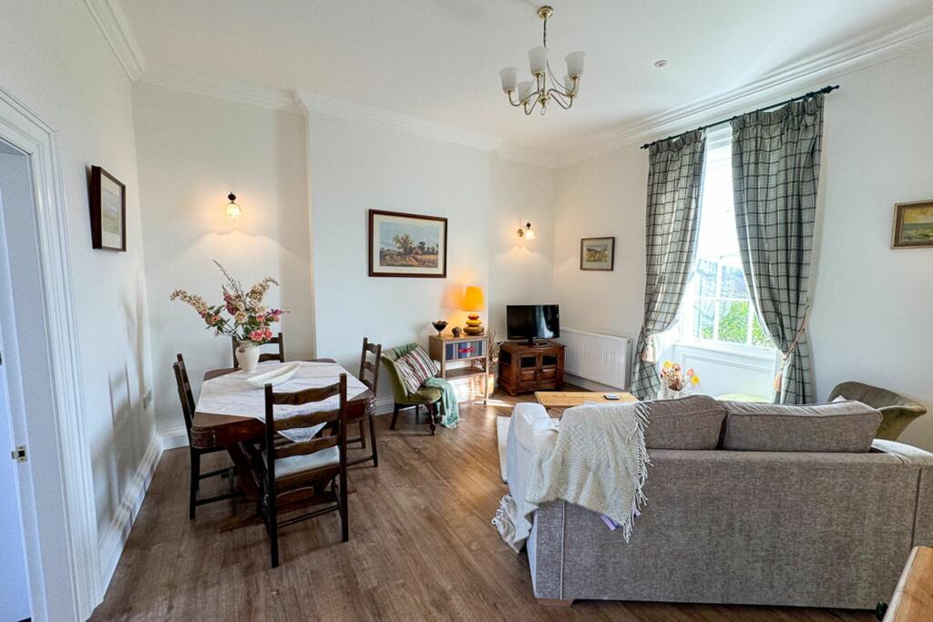 Additional image 2 of Moray House, 32 High Street, Banff, Aberdeenshire AB45 1AE