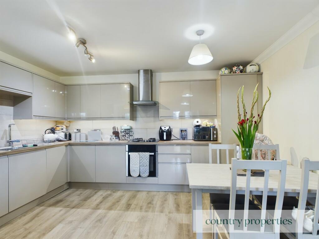 Additional image 3 of Berwick Place, Welwyn Garden City, AL7