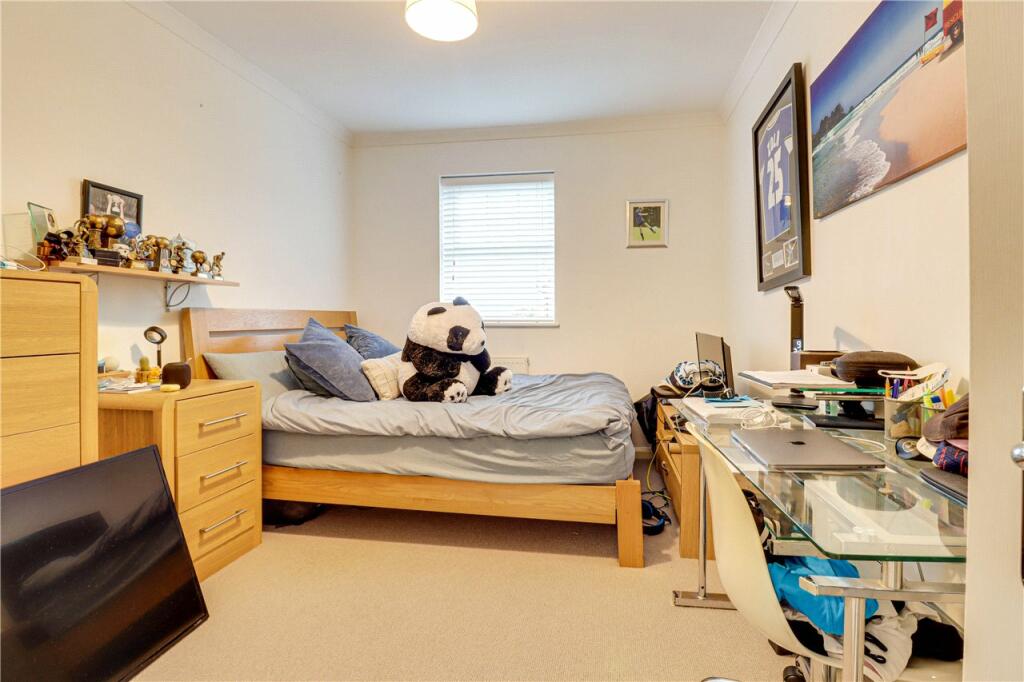 Additional image 14 of Hilltop Walk, Harpenden, Hertfordshire, AL5