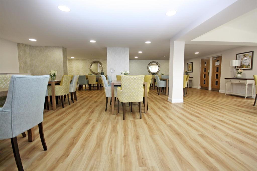 Additional image 14 of Eleanor House, 232 London Road, St Albans, Hertfordshire, AL1 1NR