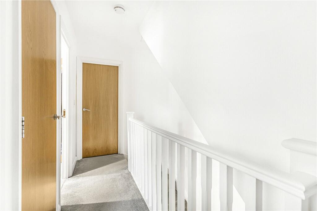 Additional image 21 of De Soissons Close, Welwyn Garden City, Hertfordshire, AL8