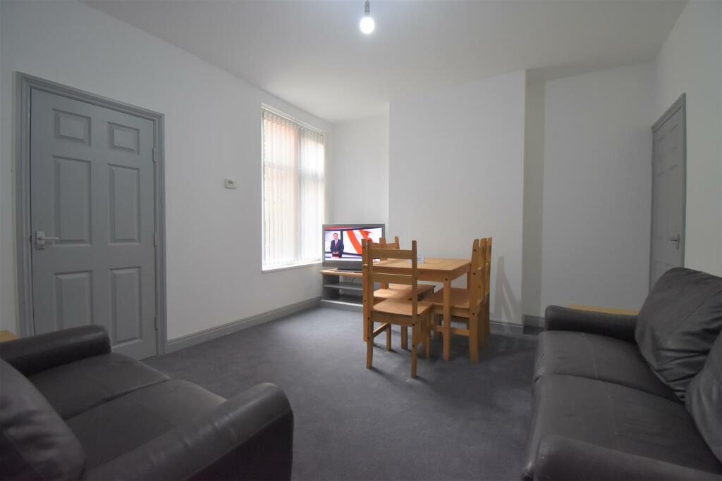 Additional image 4 of Raddlebarn Road Selly Oak  B29 6HJ