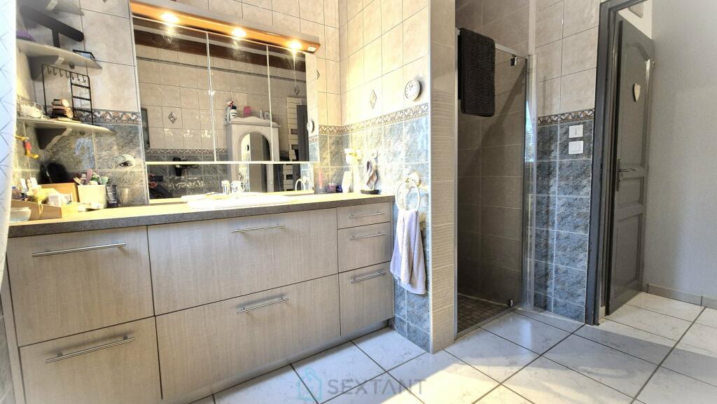 Additional image 3 of Normandy, Eure, Quittebeuf, France