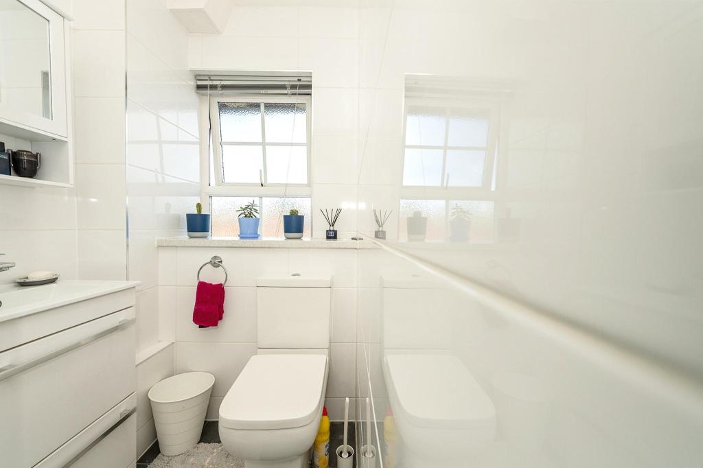 Additional image 11 of Cole Green Lane, Welwyn Garden City