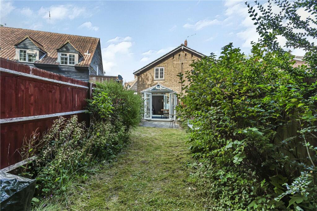 Additional image 15 of Blakemere Road, Welwyn Garden City, Hertfordshire, AL8