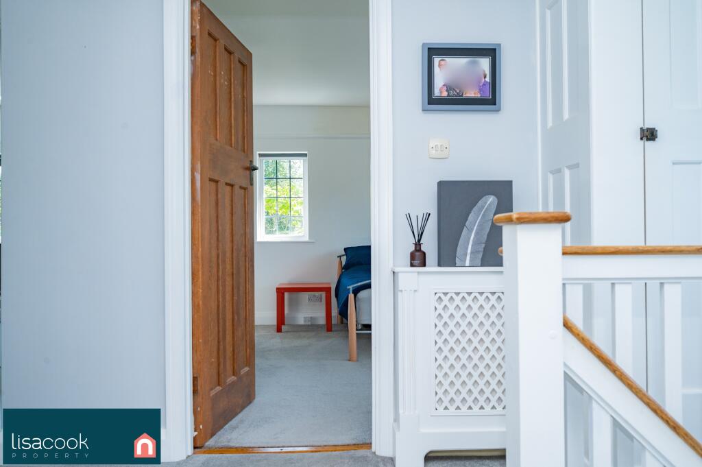 Additional image 21 of Watling Street, Park St Albans, Al2