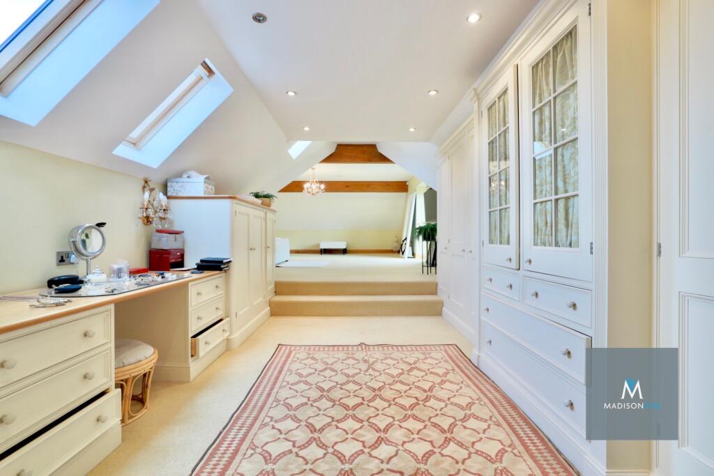 Additional image 29 of Harmer Green Lane, Welwyn, Hertfordshire, AL6