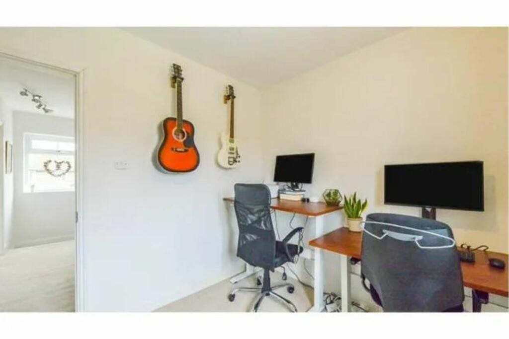 Additional image 11 of Twelve Acres, Welwyn Garden City, AL7