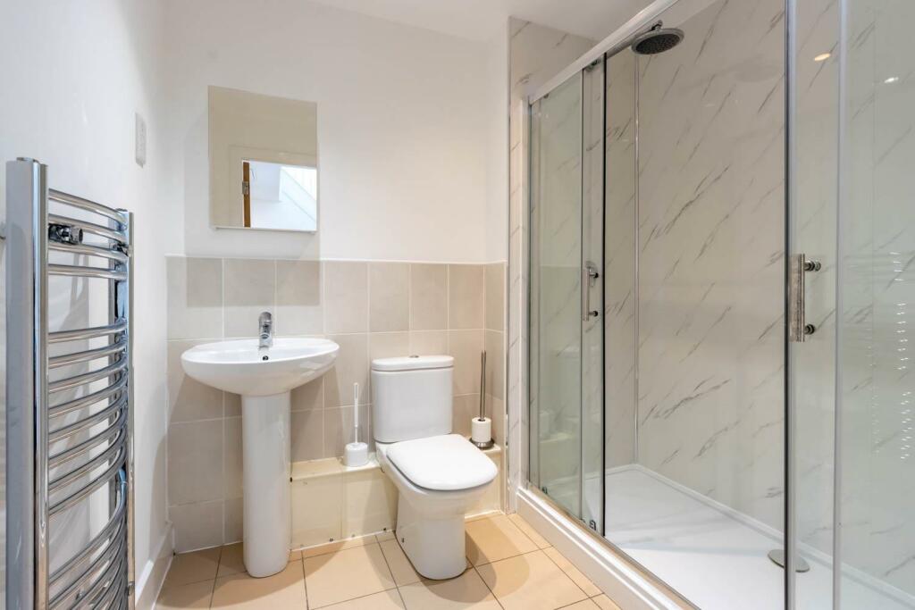 Additional image 12 of 26 Longleat Avenue, Park Central, Birmingham, B15 2EX