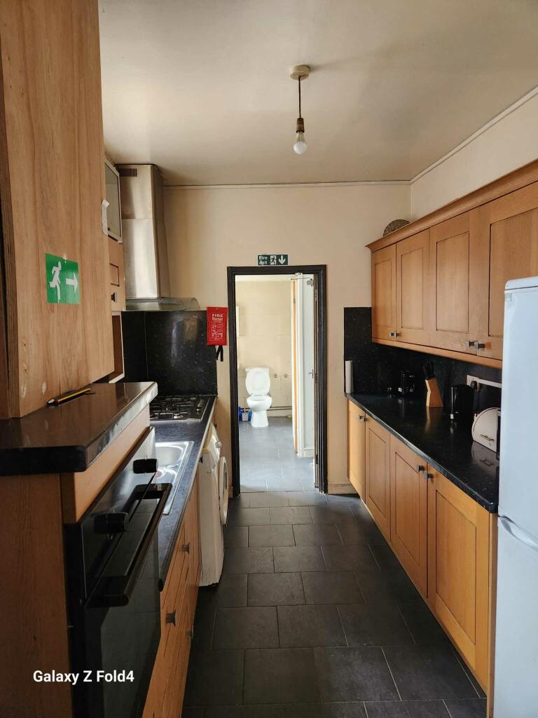 Additional image 6 of Room 3 , Frederick Rd B11 4JS