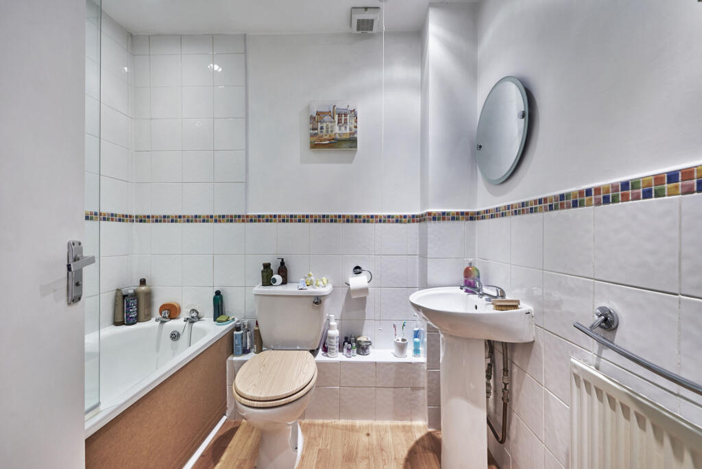 Additional image 10 of Brecken Close, St. Albans, Hertfordshire, AL4