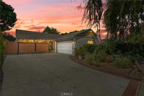 6213 Enfield Avenue, Encino, CA 91316