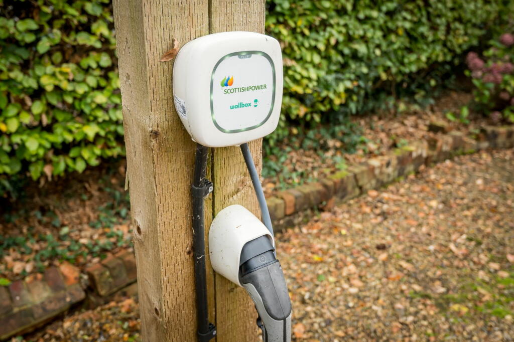 Additional image 49 of Crouch Hall Lane, Redbourn, St. Albans, AL3 7EU