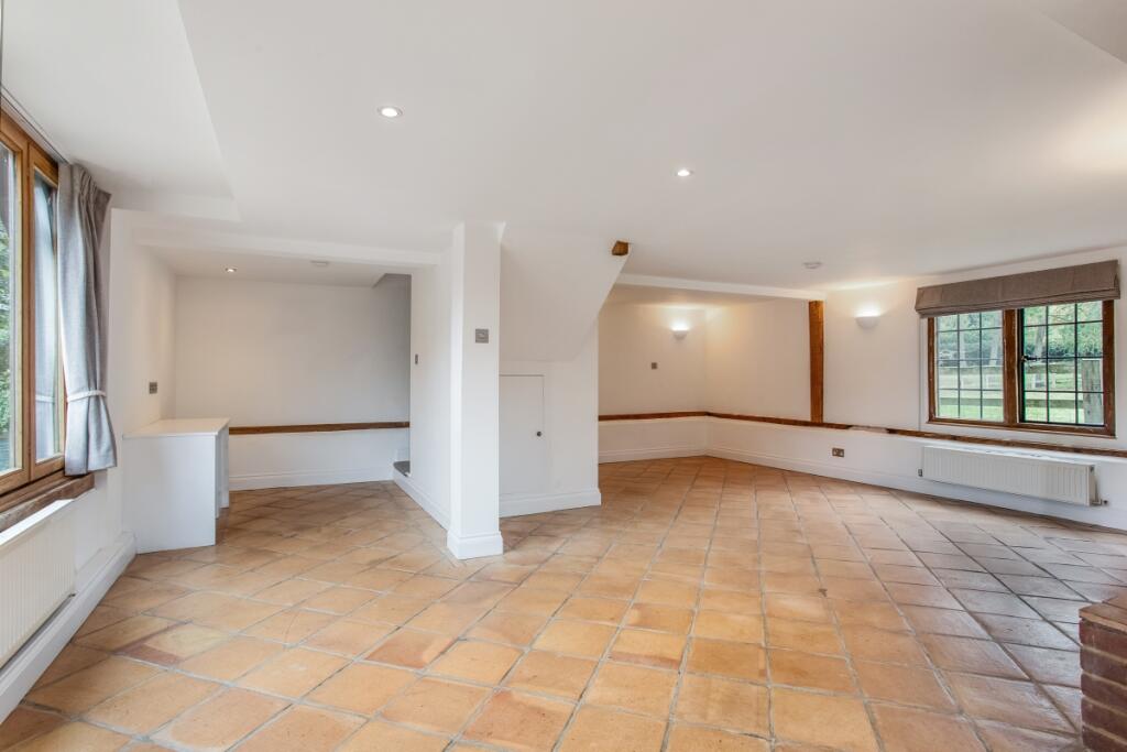 Additional image 4 of Blackwell Farm Blackwell Hall Lane HP5