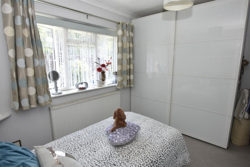 Additional image 5 of Ruscombe Drive, Park Street, St. Albans