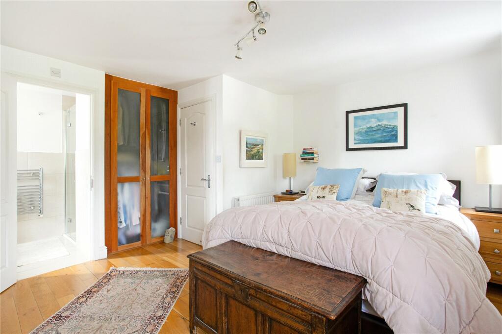 Additional image 8 of Meadow Walk, Harpenden, Hertfordshire, AL5