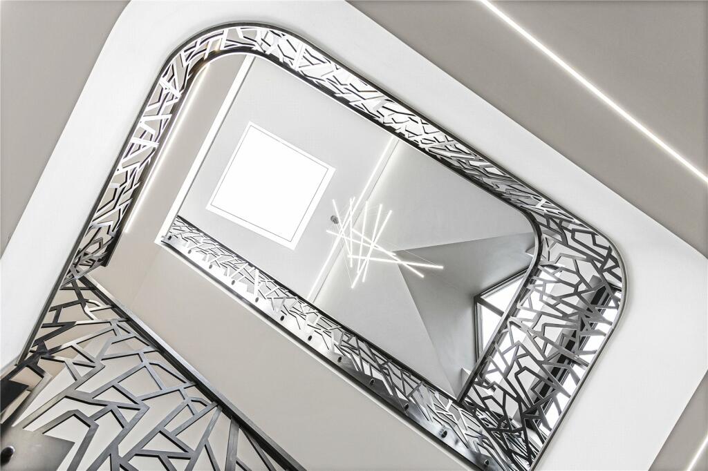 Additional image 49 of Brookmans Avenue, Brookmans Park, Hertfordshire, AL9