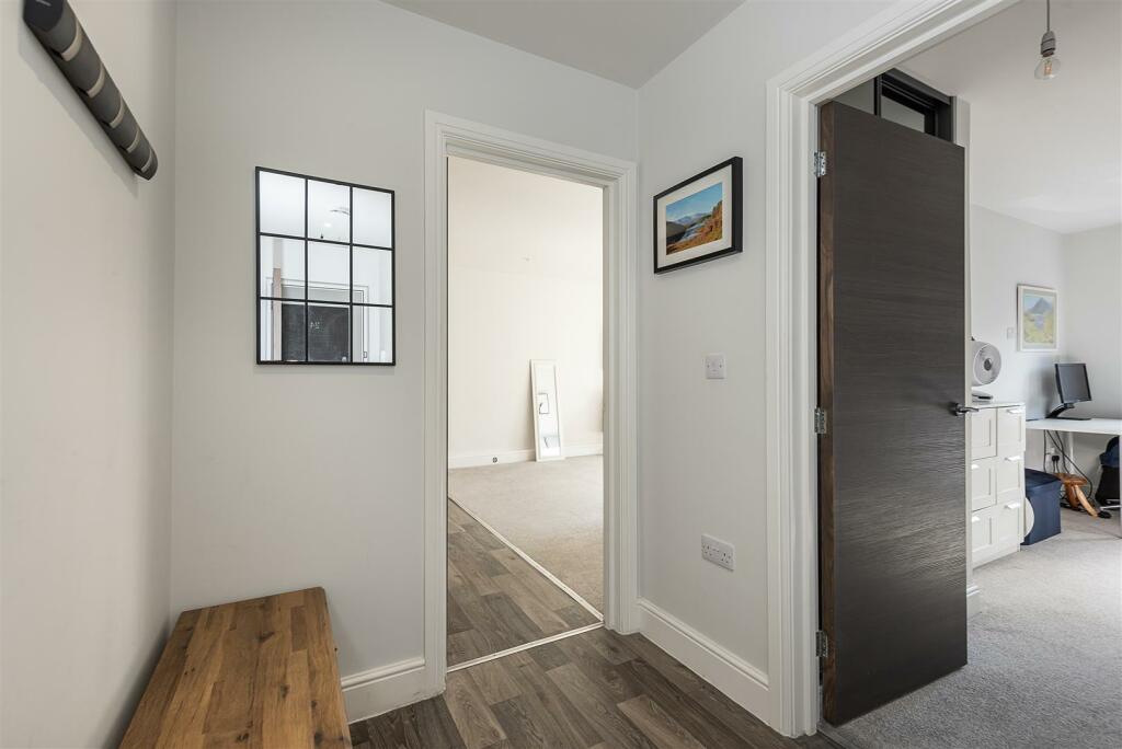 Additional image 11 of Soothouse Spring, St Albans