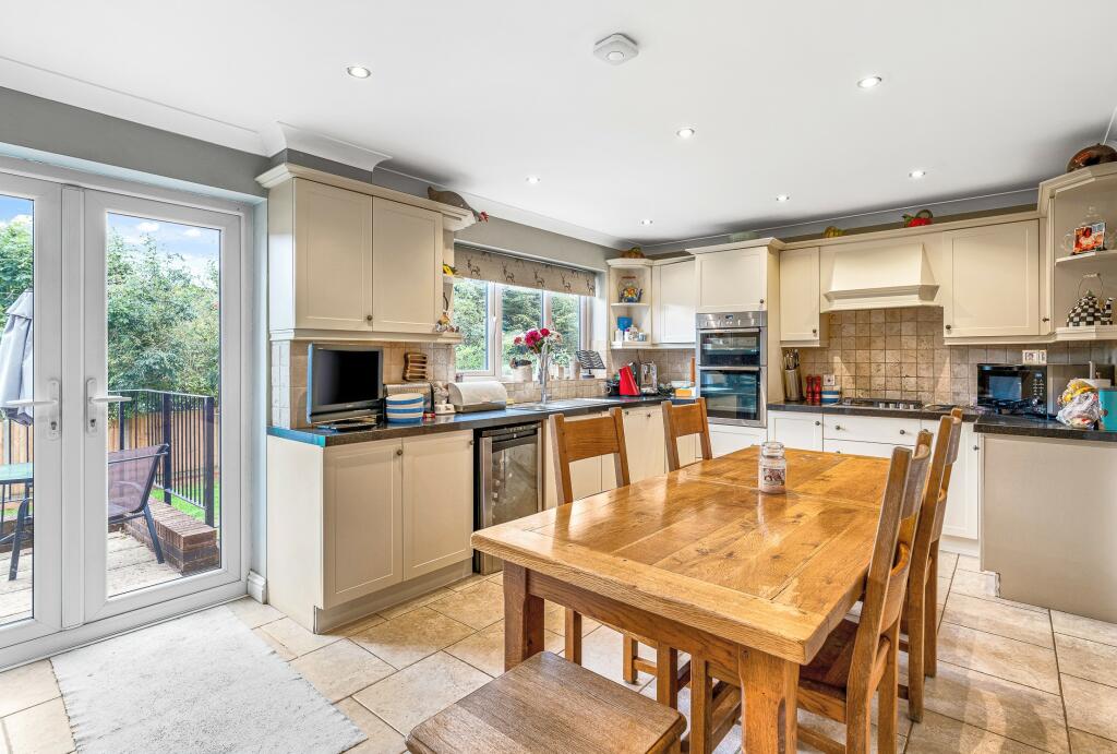 Additional image 13 of 1A Oaklea, Welwyn AL6 0PT