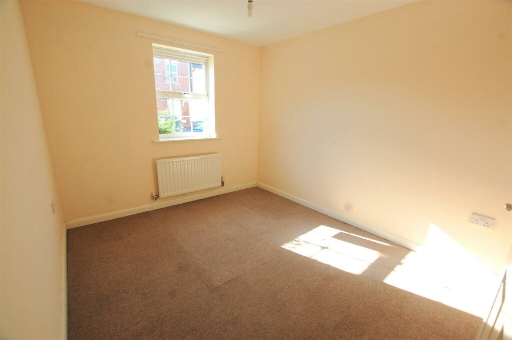 Additional image 10 of Errington Close, Hatfield