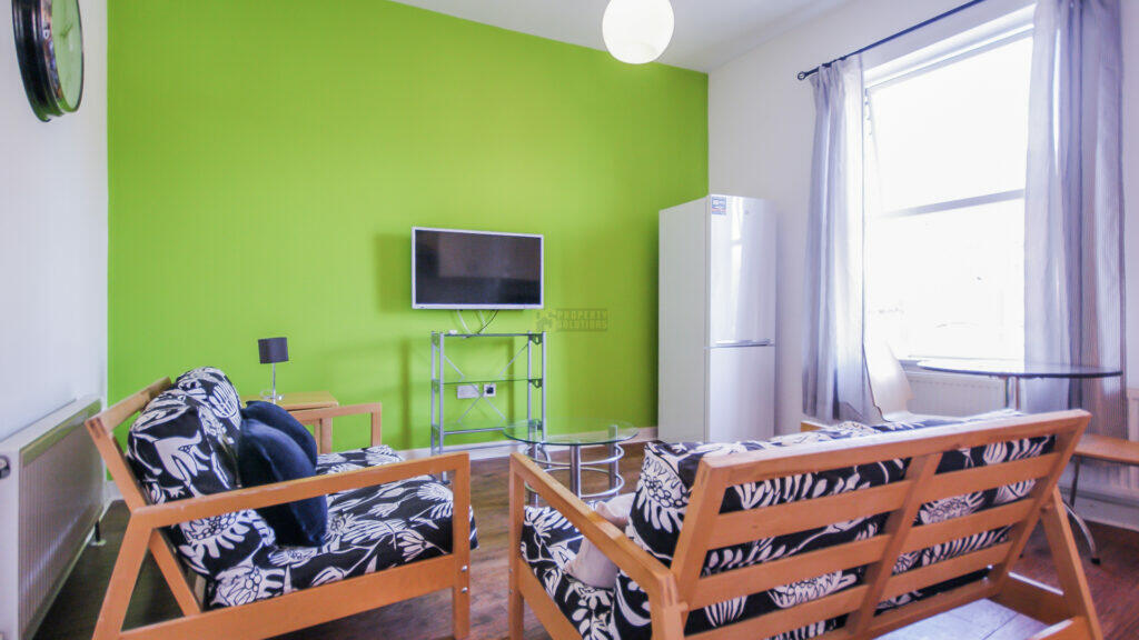 Additional image 3 of 672A Bristol Road, Birmingham, Selly Oak, B29 6BJ