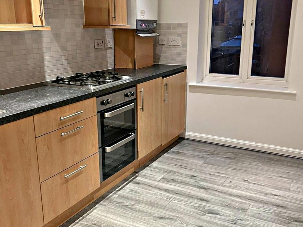 Additional image 4 of Dragon Road, Hatfield, AL10