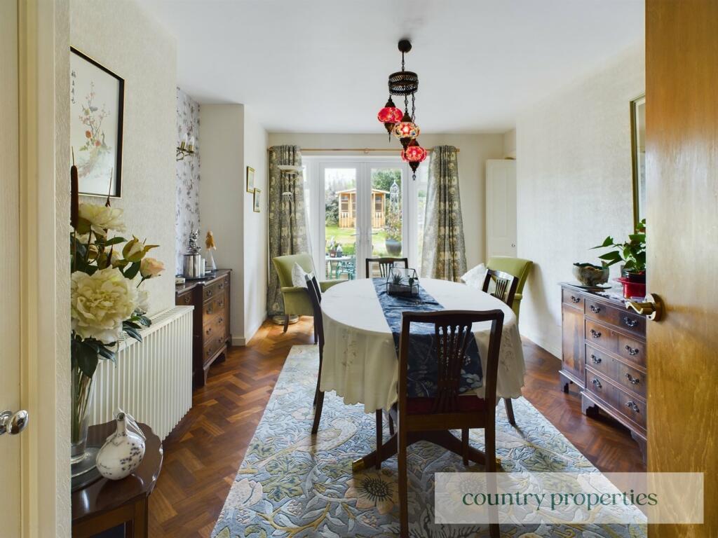 Additional image 5 of Knightsfield, Welwyn Garden City, AL8