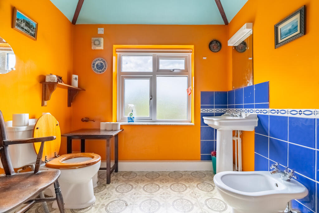 Additional image 9 of Leyland Avenue, St. Albans, Hertfordshire, AL1