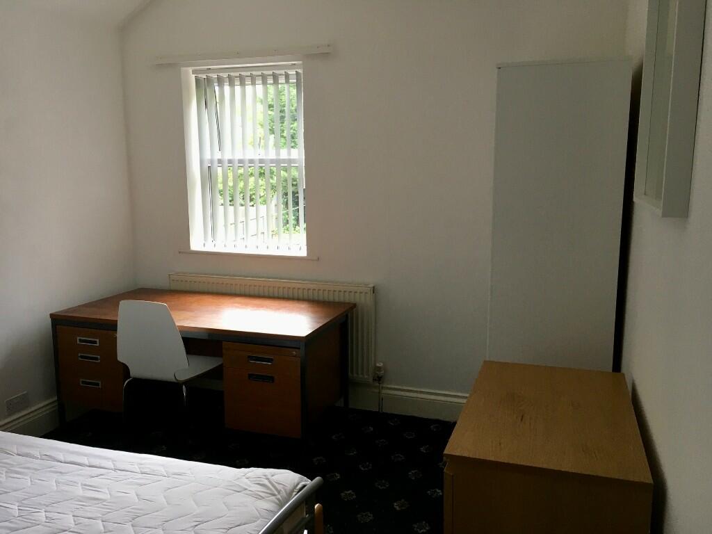 Additional image 5 of Oak Tree Lane, Birmingham, B29