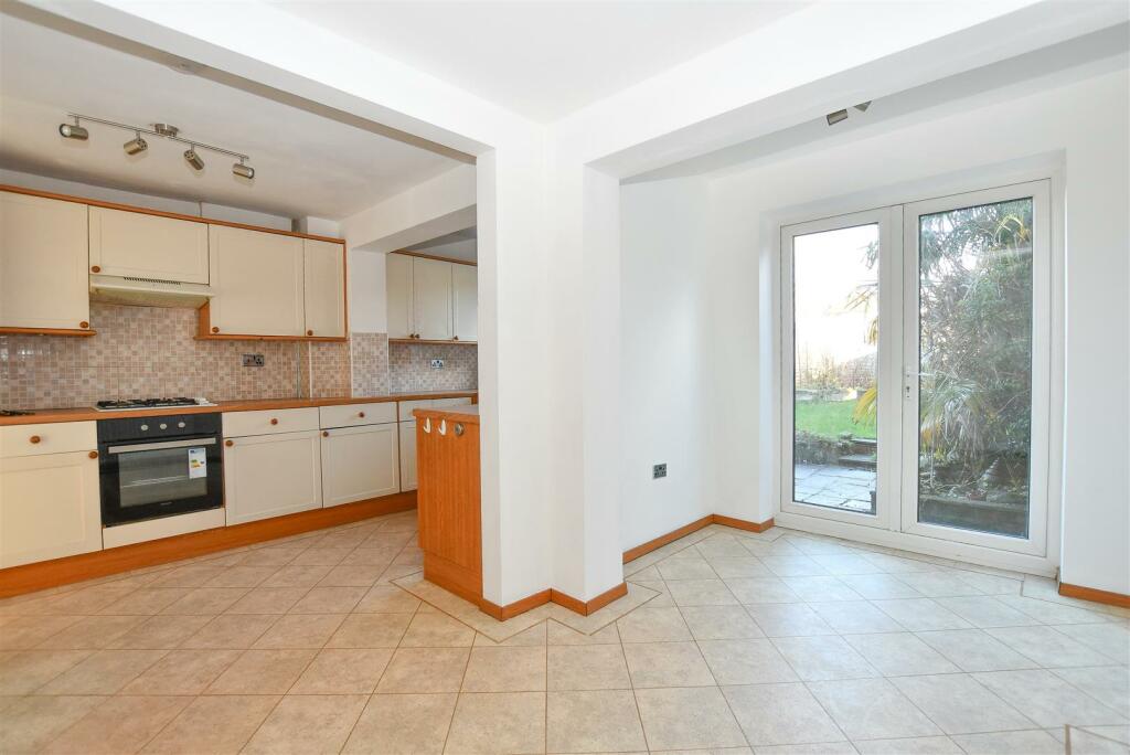 Additional image 11 of Hardwicke Place, London Colney