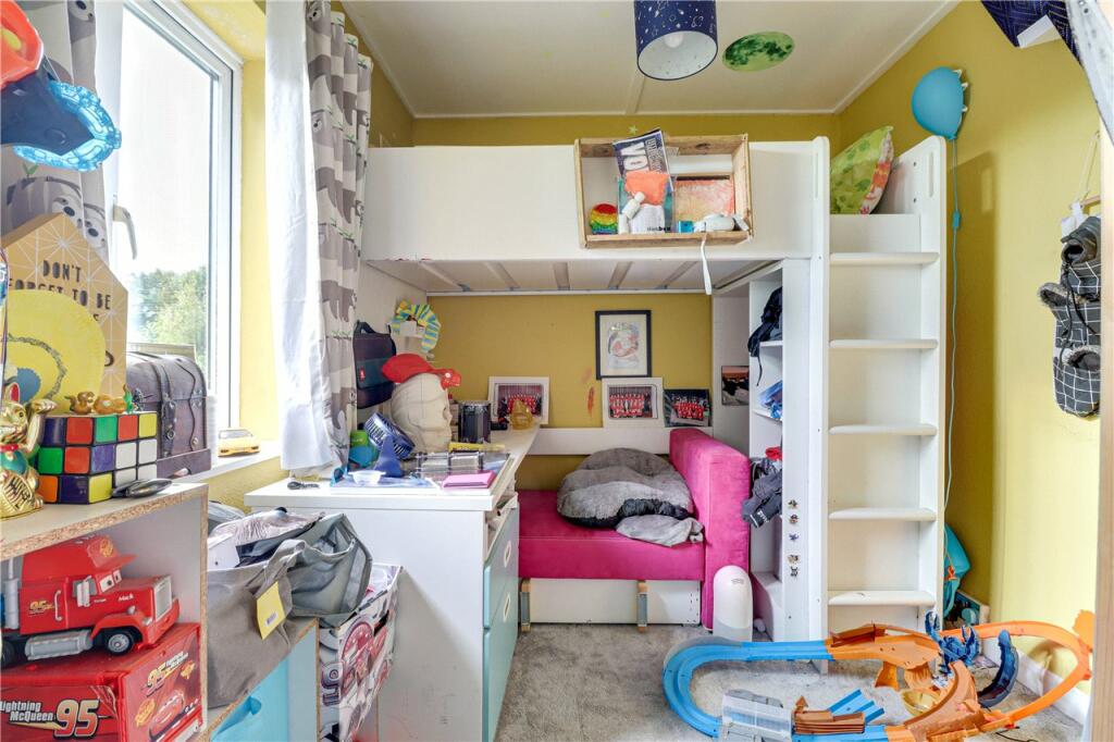 Additional image 5 of Longfield Road, Harpenden, Hertfordshire, AL5